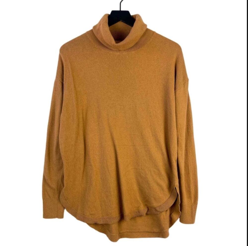Chelsea28 round hem SMALL Turtleneck Tunic Sweater Beige Stretch Cotton Blend